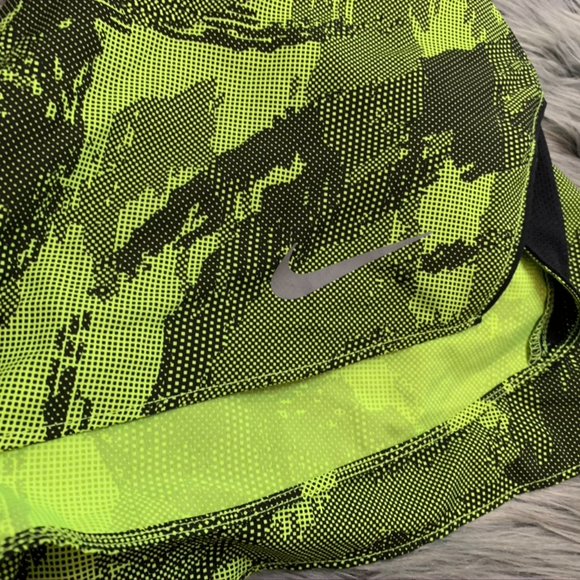 NWOT Nike Dri-Fit Running Shorts, Green Camo, Medium - Picture 2 of 8
